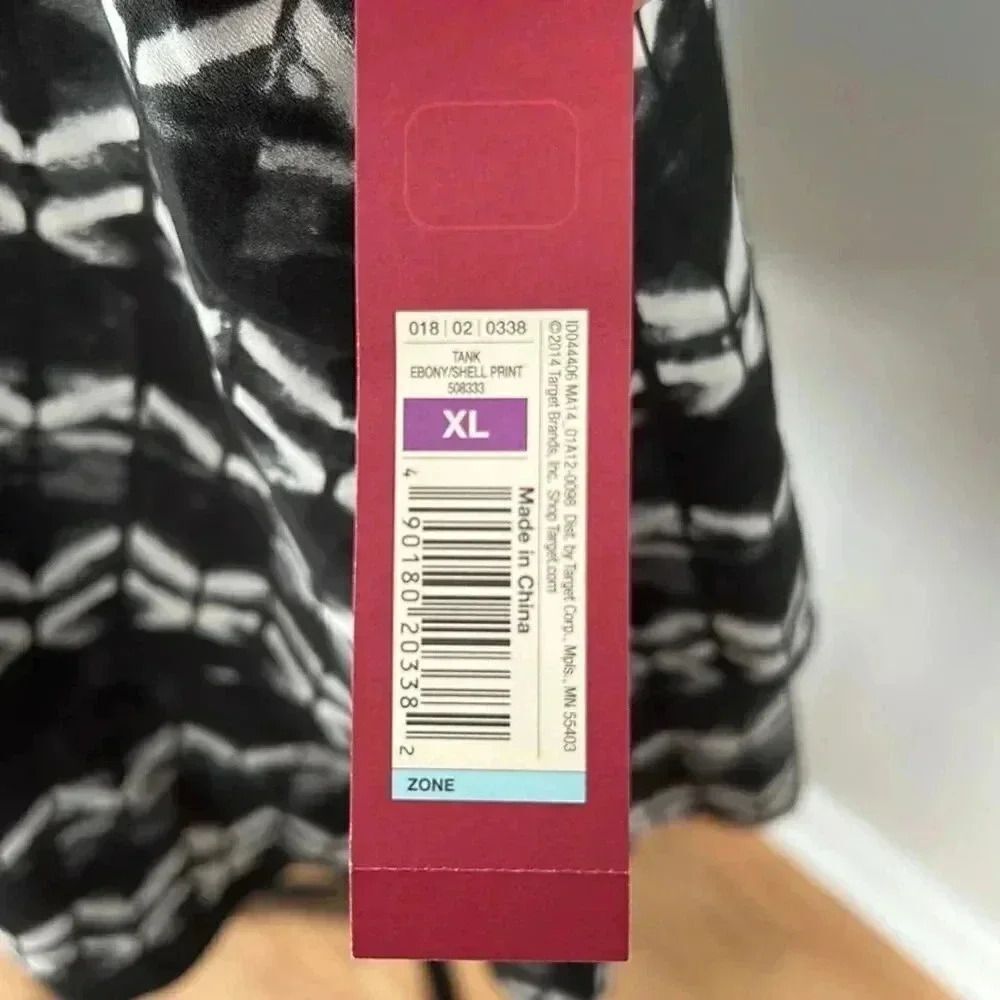 NWT Black and White Merona top - Picture 4 of 10